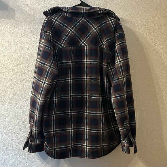 Freedom Foundary insulated flannel size large - Picture 6 of 6